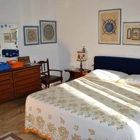 Gemma לינה וארוחת בוקר